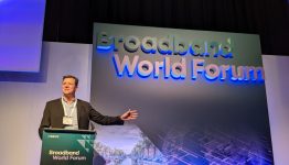 BT viert de terugkeer van live samenwerking op BBWF 21